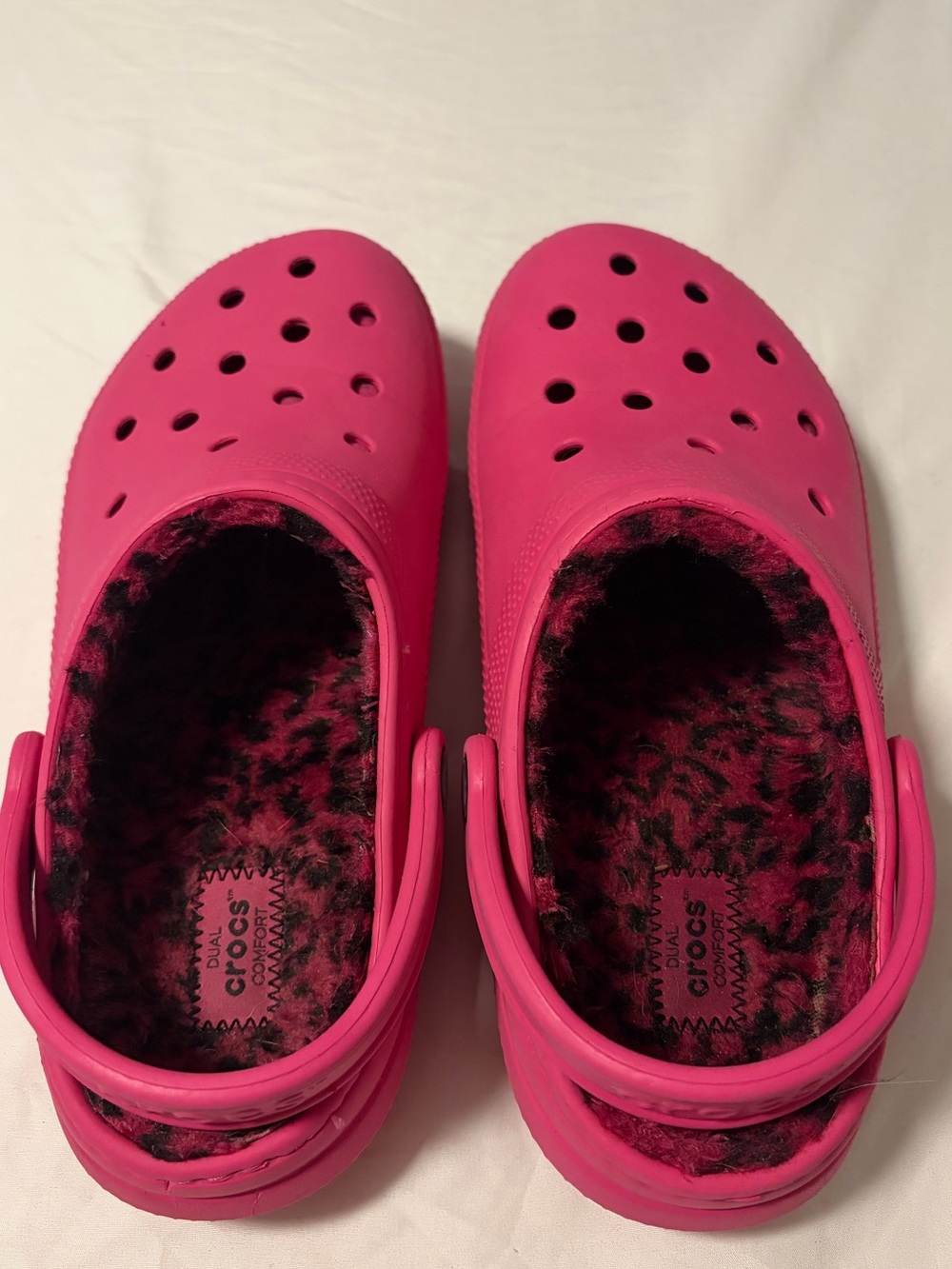 CROCS Women's Classic Lined Clog in Hot Pink - Size 8